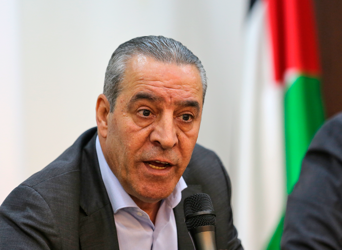 أمين سر اللجنة التنفيذية لمنظمة التحرير الفلسطينية حسين الشيخ